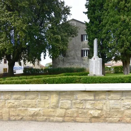 Noa 2 Tar By Interhome Tar-Vabriga