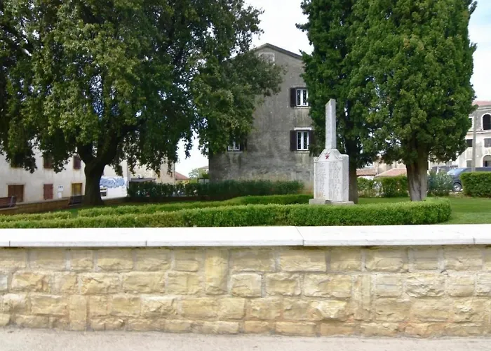 Noa 2 Tar By Interhome Tar-Vabriga